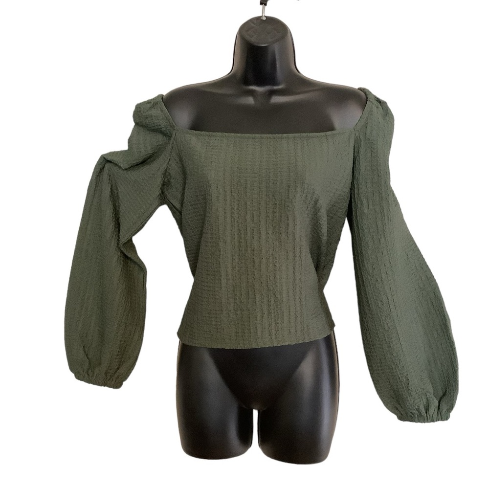 Express One Eleven Women's Top Olive Green Off-the-Shoulder. WORN ONCE EUC